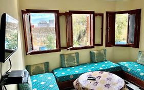 Soleado Apartamento Al Lado De La Preciosa Medina , A 3 Minutos De La Playa Andando I